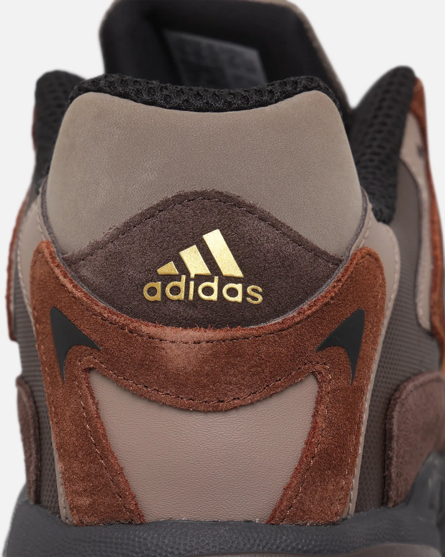 Adidas Response CL Brown