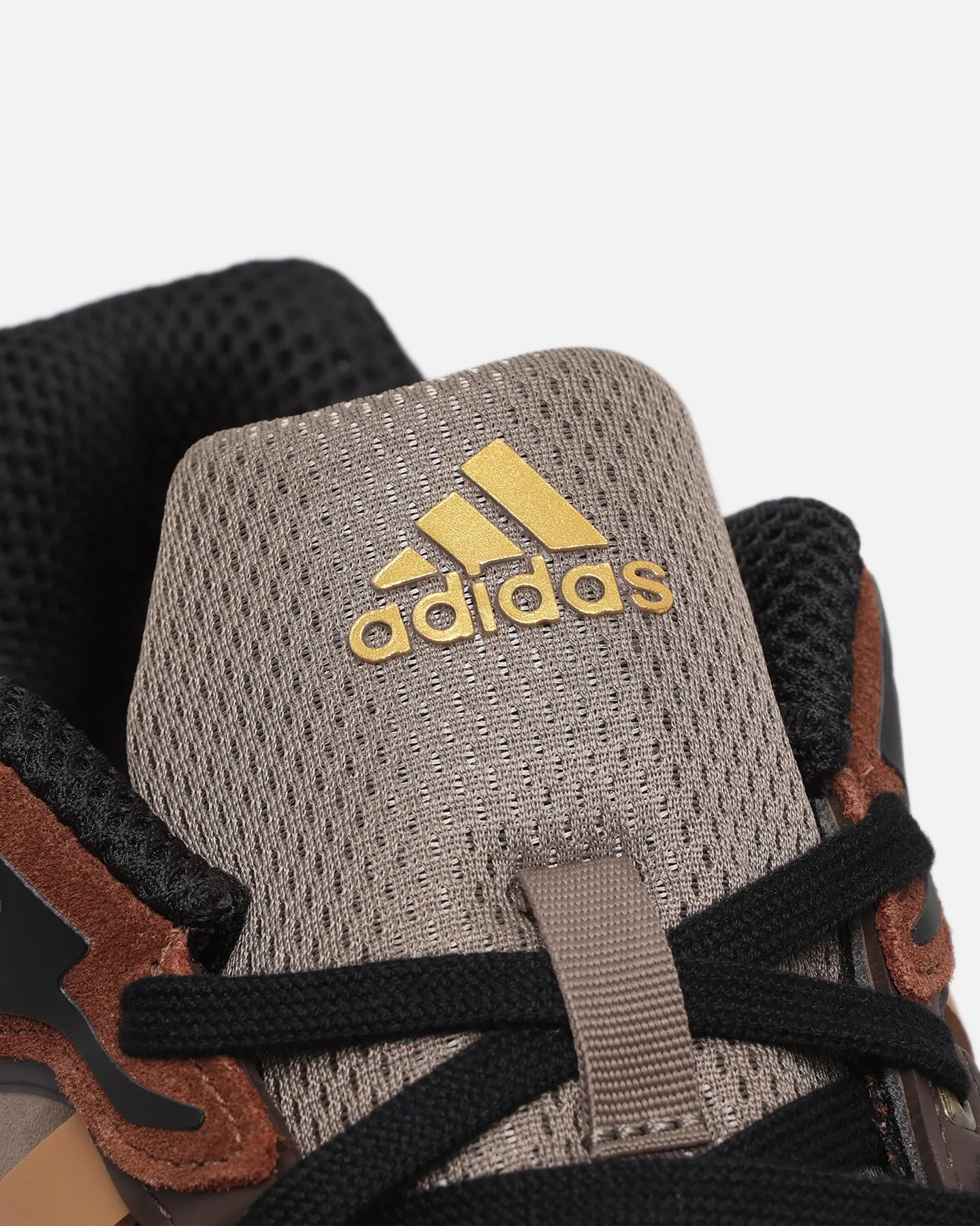 Adidas Response CL Brown