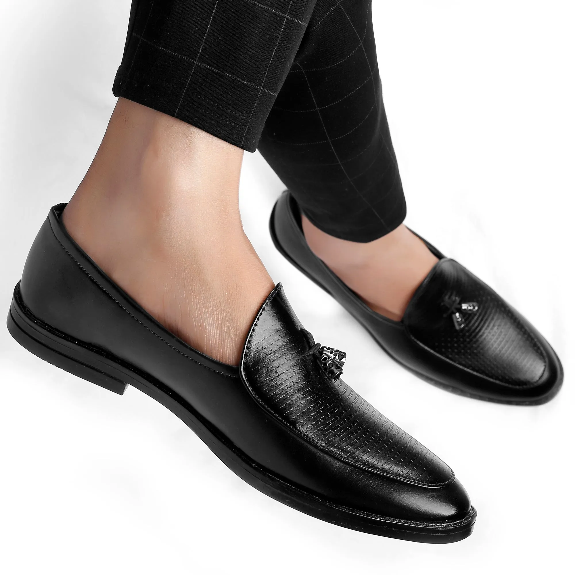 Bxxy's Trendiest Wedding Wear Slip-ons for Men