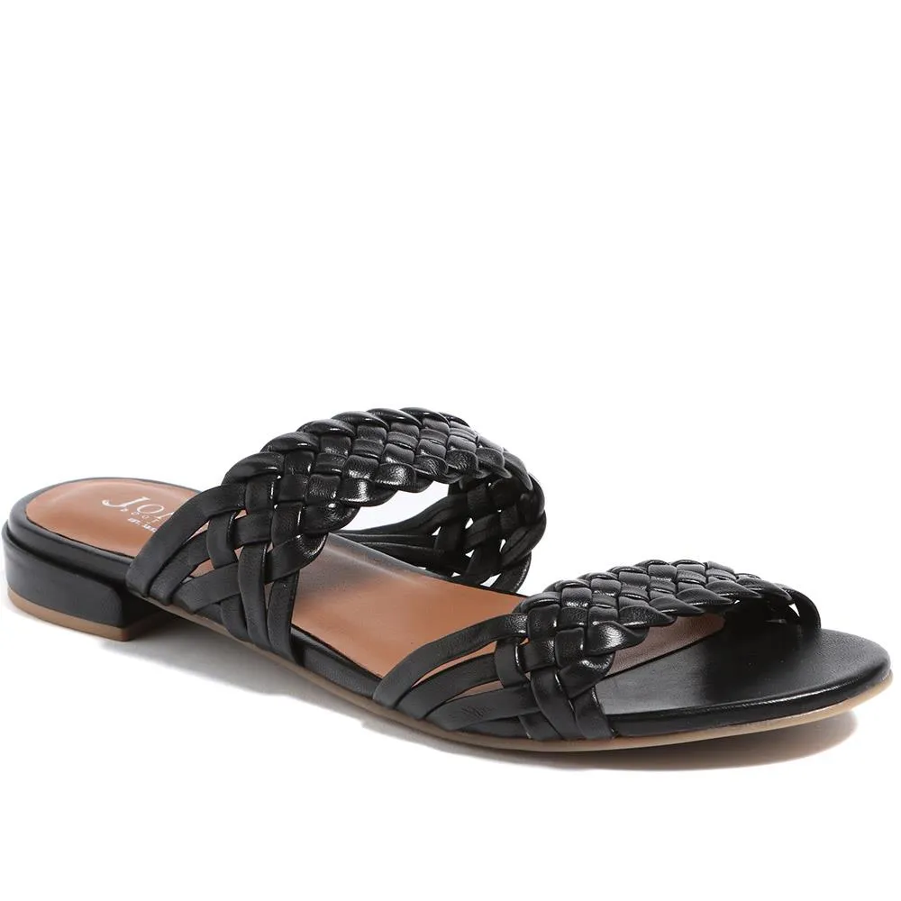 Madena Leather Mule Sandals - MADENA / 323 882