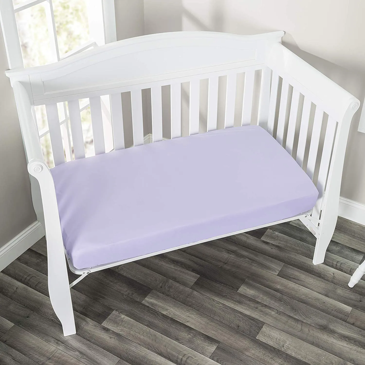 White/Lavender 2-Pack Fitted Crib Sheets